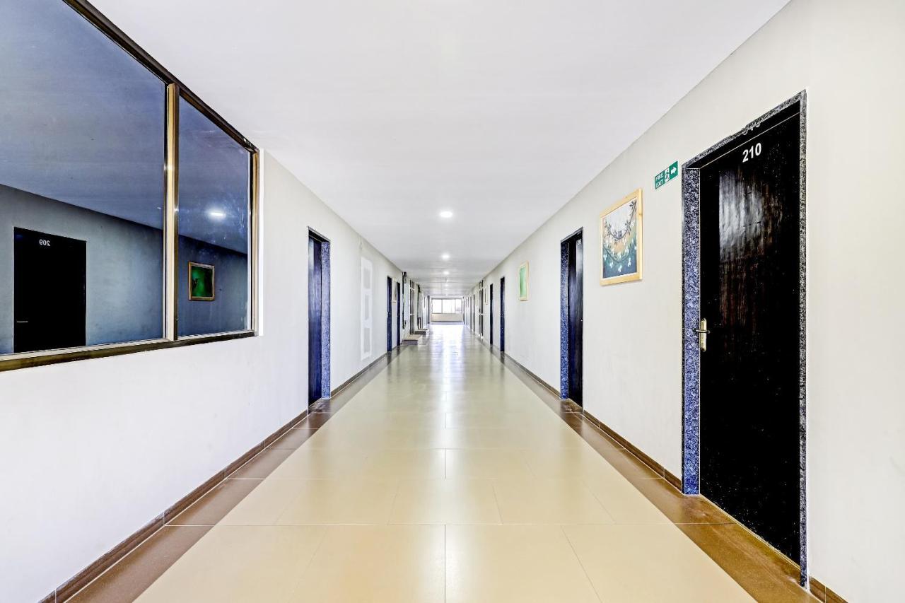 OYO 70752 Viram House Gorwa Exterior foto