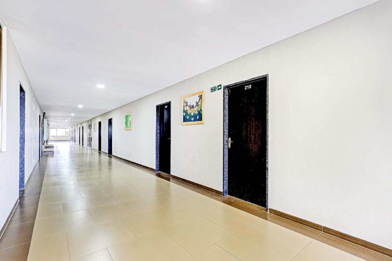 OYO 70752 Viram House Gorwa Exterior foto